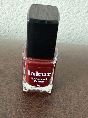 LONDONTOWN Lakur Naughty List